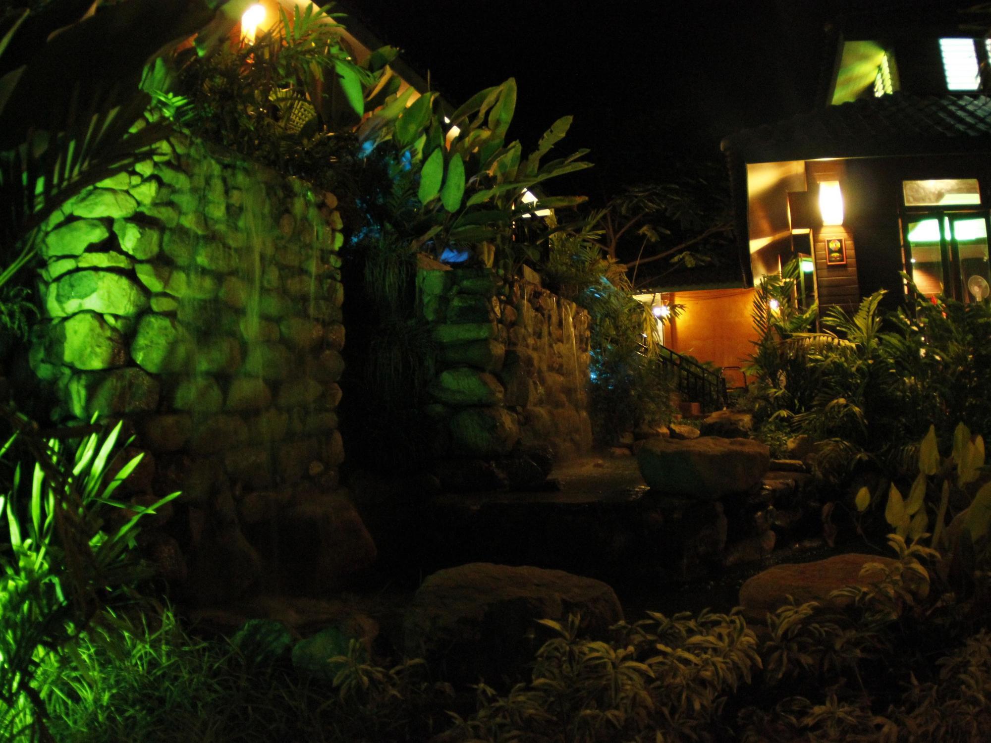 Thaton Hill Resort Mae Ai Exterior photo